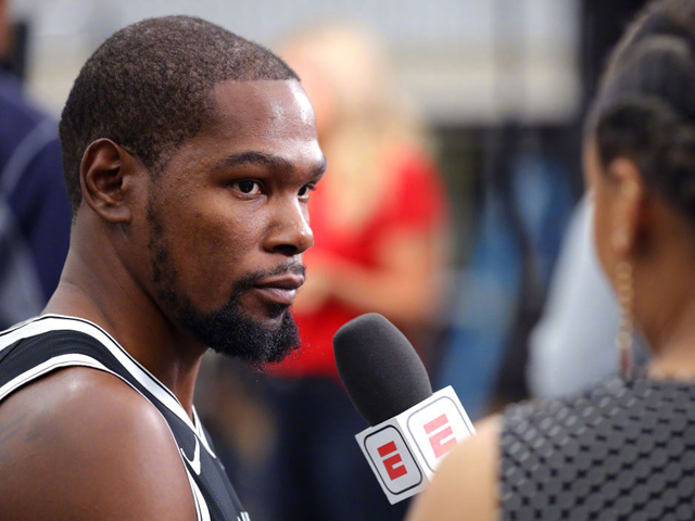 冲刺阶段欧篮联传出新动向;新奥尔良鹈鹕复出首秀;管理层表态——管理层满意;身体对抗强度拉满(鹈鹕退役球衣号码) 冲刺阶段欧篮联传出新动向;新奥尔良鹈鹕复出首秀;管理层表态——管理层满意;身体对抗强度拉满(鹈鹕退役球衣号码)